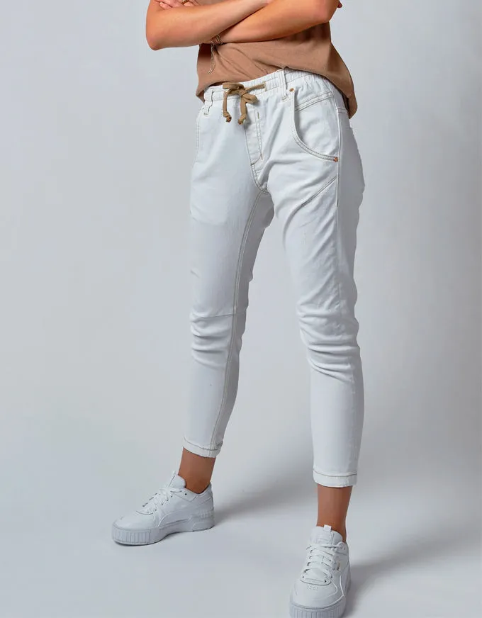 Active White Jeans