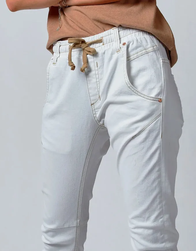 Active White Jeans