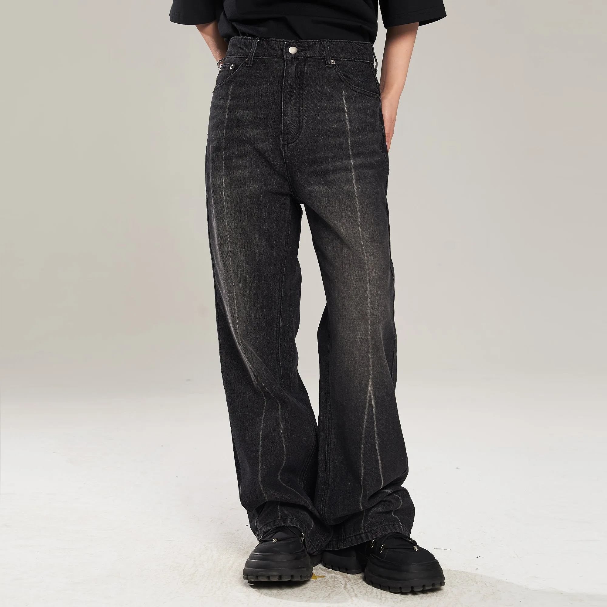 Classic Washed Straight Leg Jeans