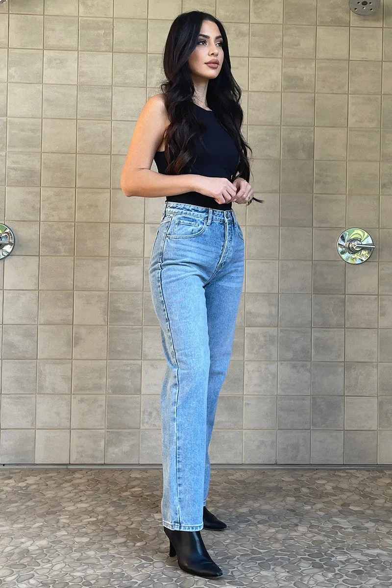 High Rise Classic 90s Straight Leg Jeans