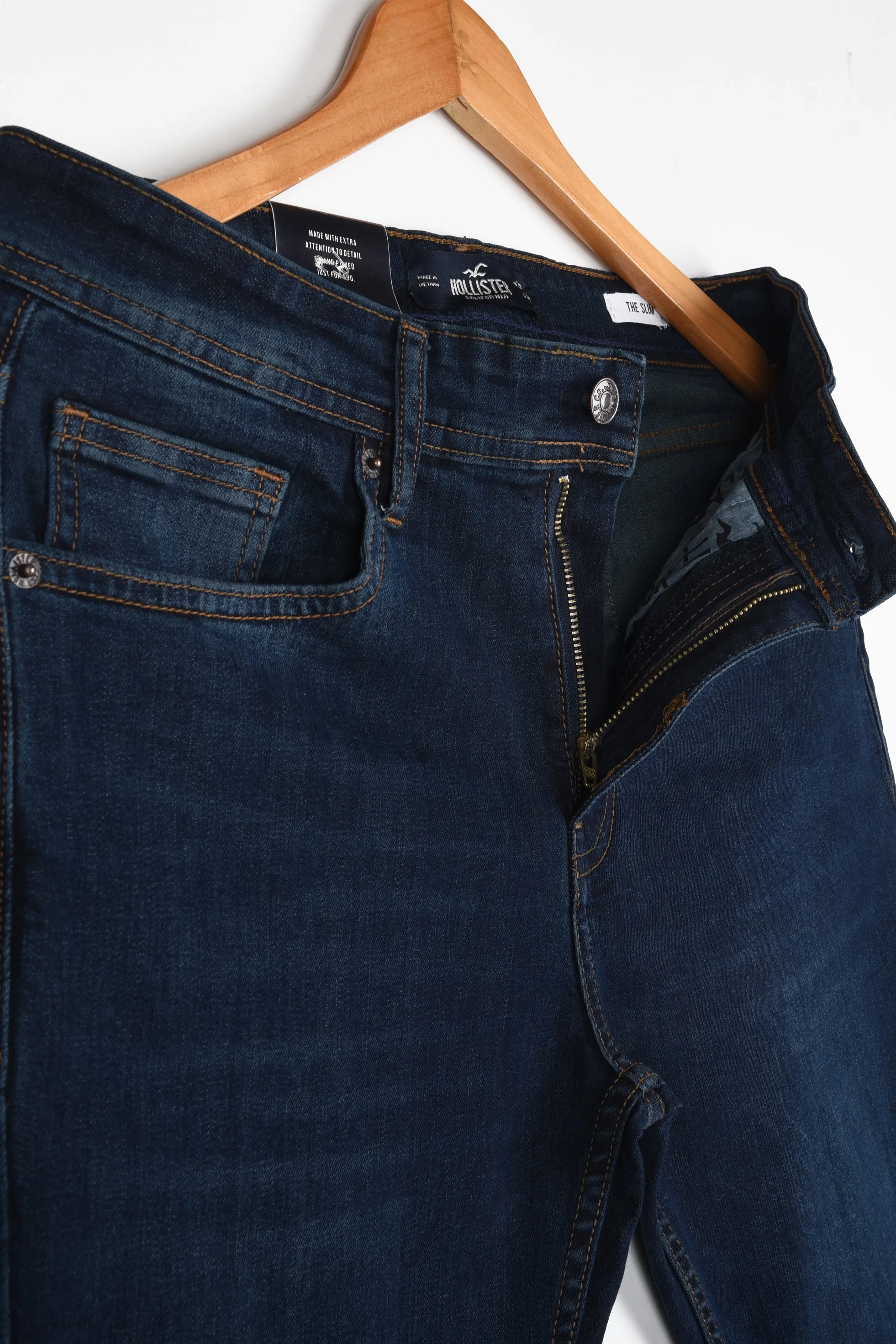 HOLLISTER Slim Jeans