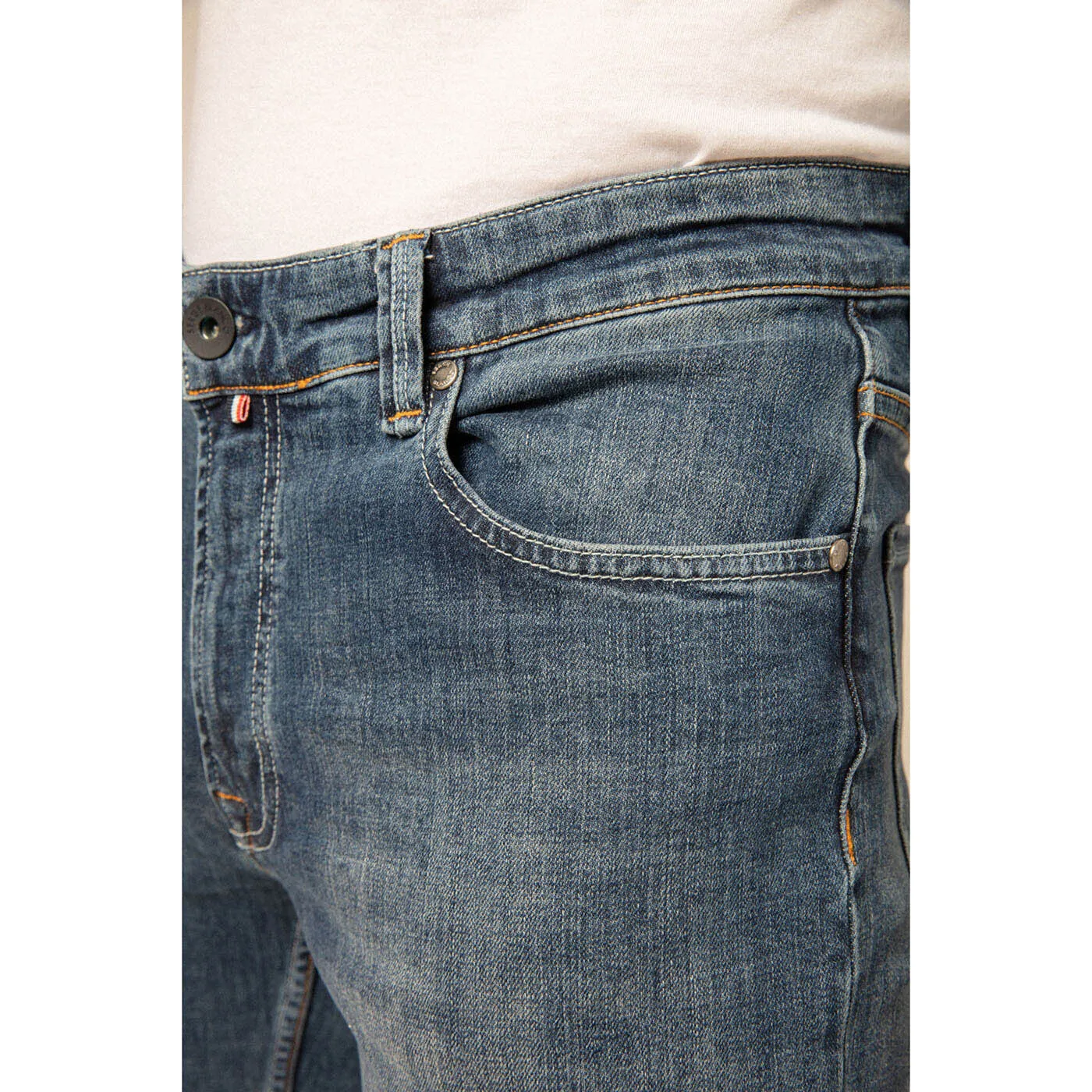 Jean 325 Slim Fit