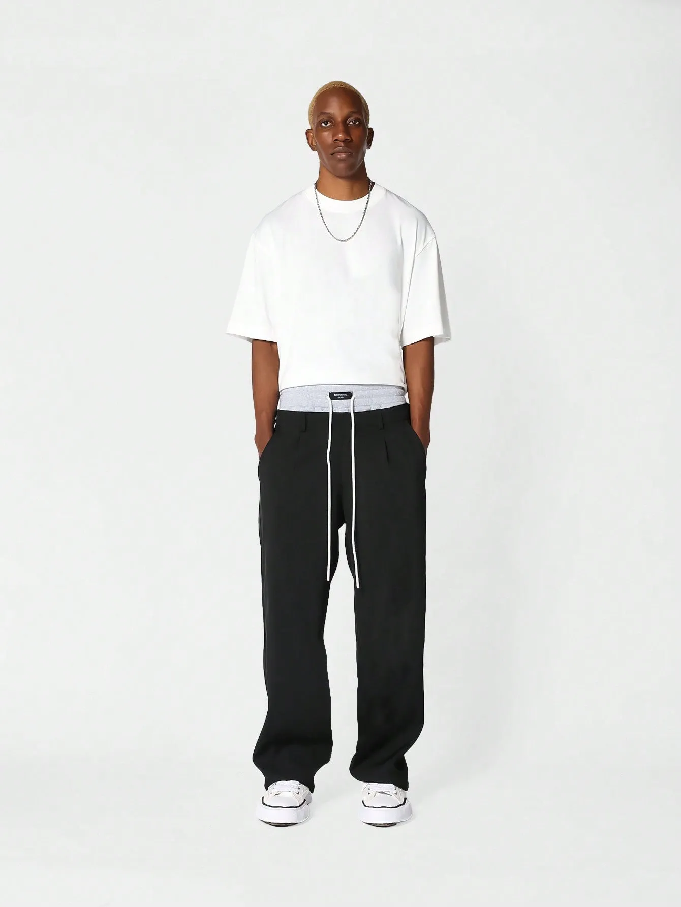 Loose Fit Pleated Trouser With Double Waistband