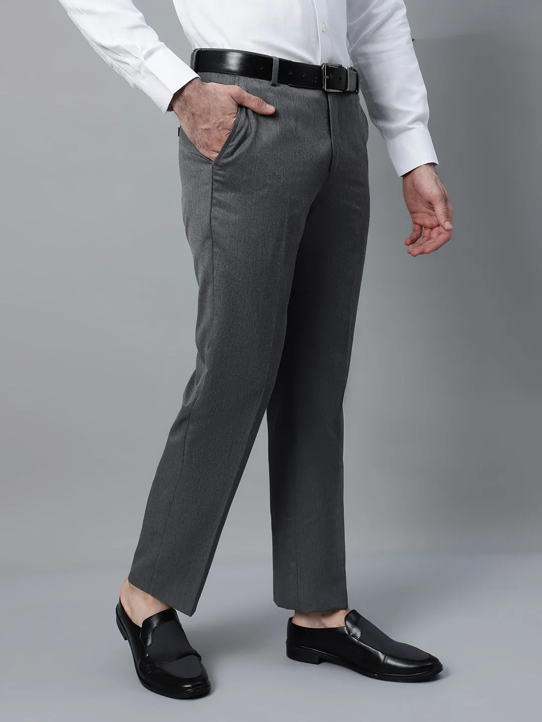 Men's Grey Solid Non-Pleated Stretchable Formal Trouser