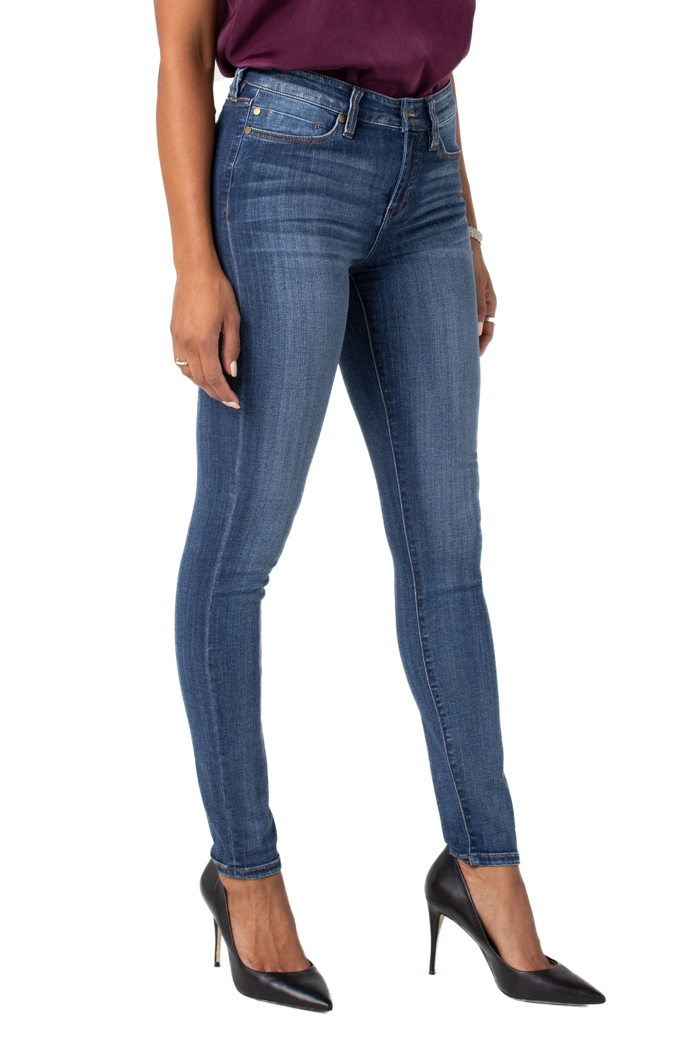 PETITE ABBY SKINNY HIGH PERFORMANCE DENIM