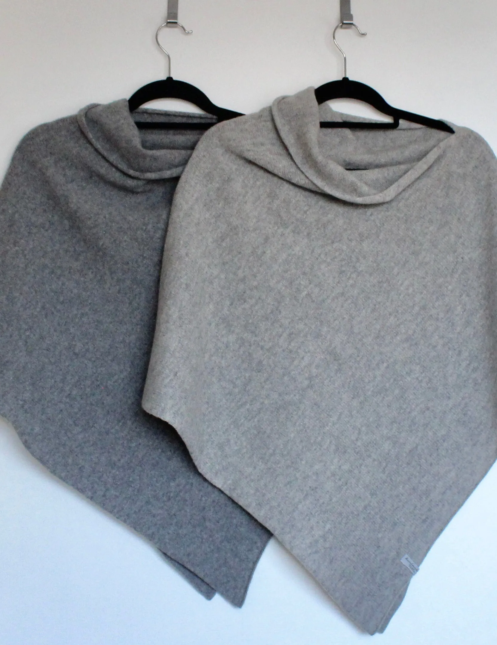 Poncho soft merino lambswool uniform grey