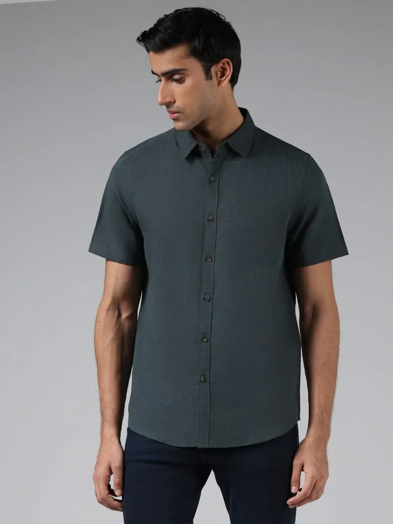 WES Casuals Solid Green Slim-Fit Blended Linen Shirt