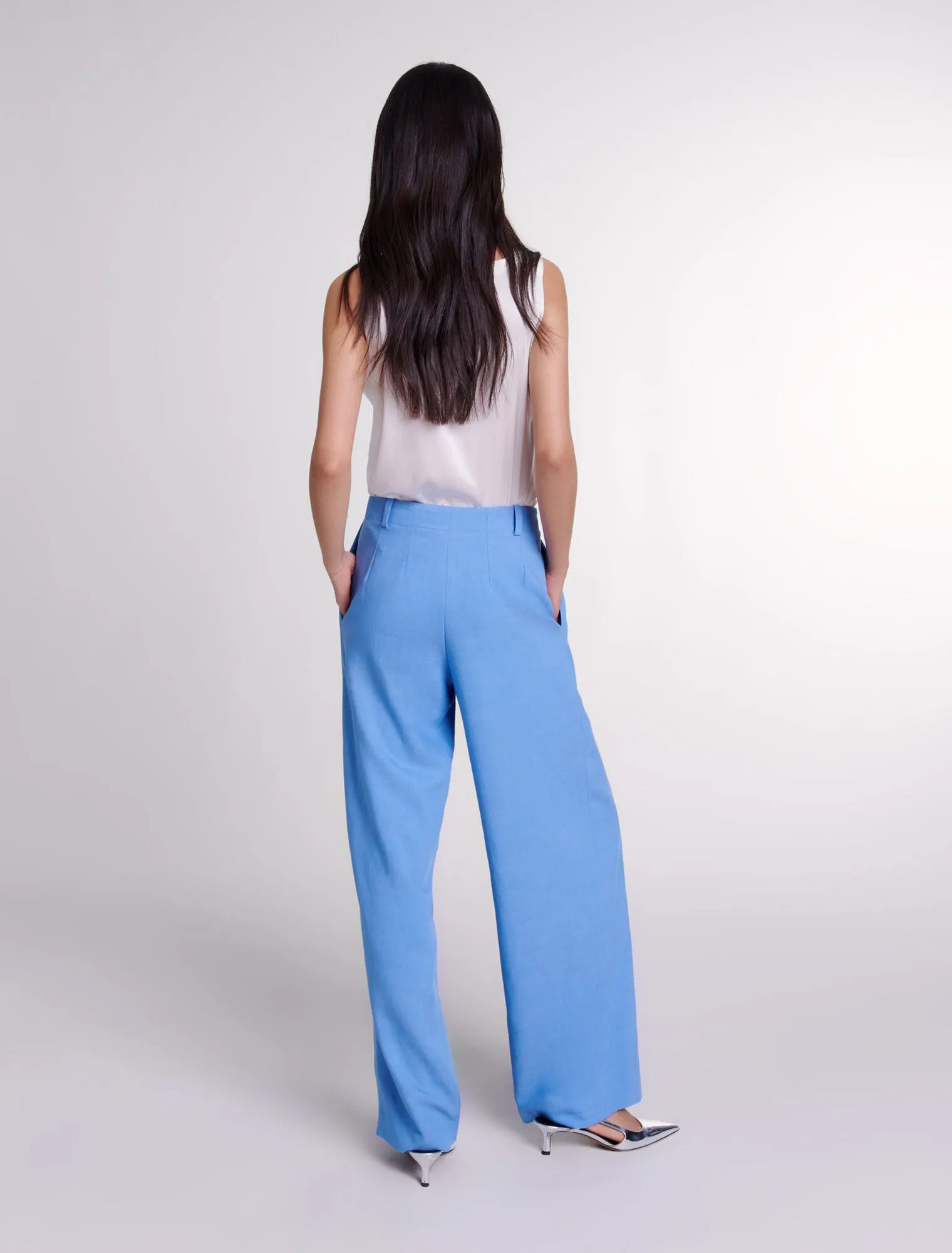 Wide-leg suit trousers with pleats