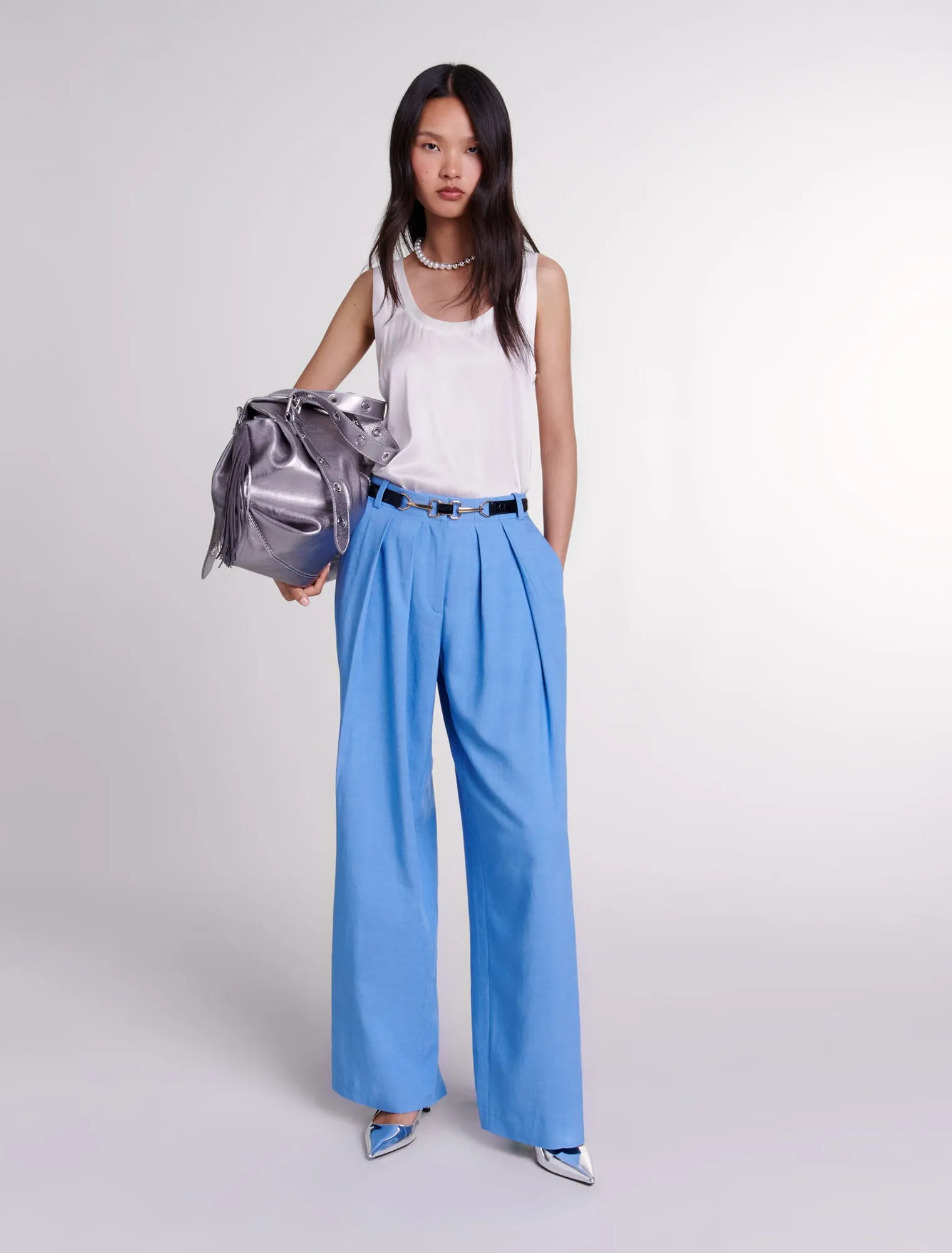 Wide-leg suit trousers with pleats